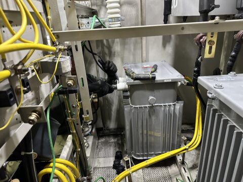 枚方市某駐車場　受変電改修工事